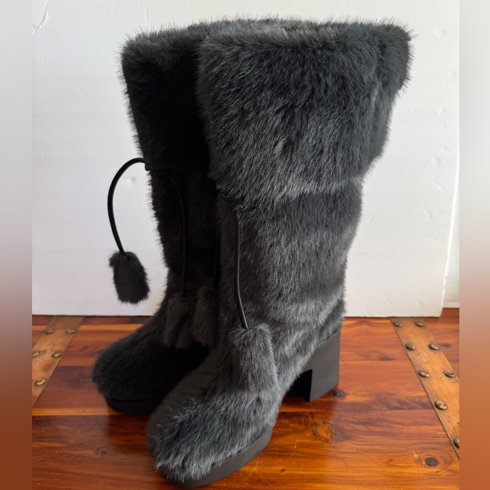 Clergerie NING Faux Fur Knee High Boots EU 38 Sample Runway 7.5 us